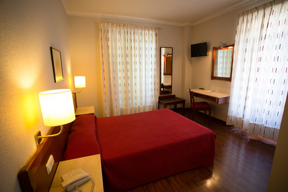 Hotel Solaris Сетубал Екстер'єр фото